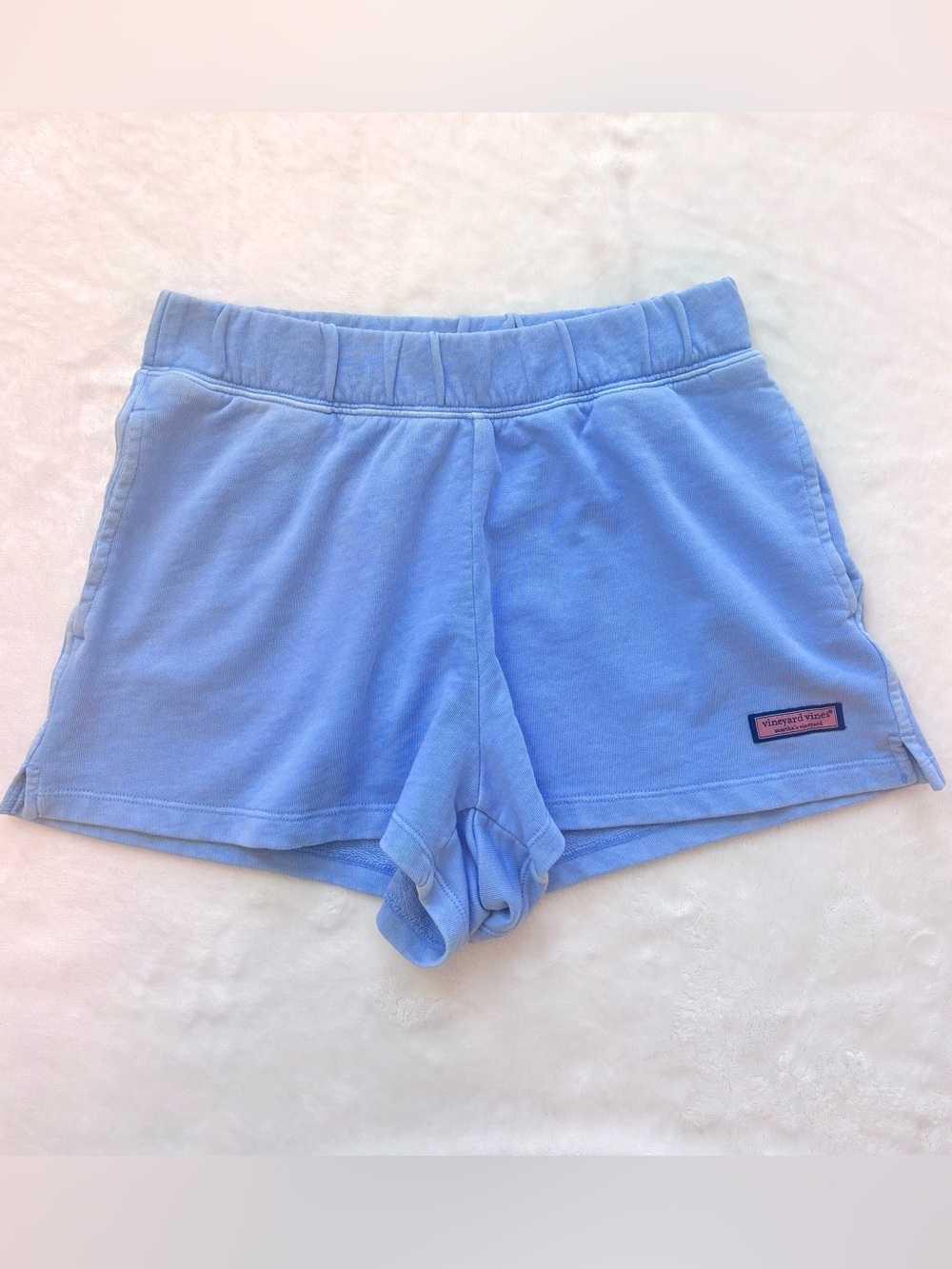 Vineyard vines pull on shorts powder blue size xs